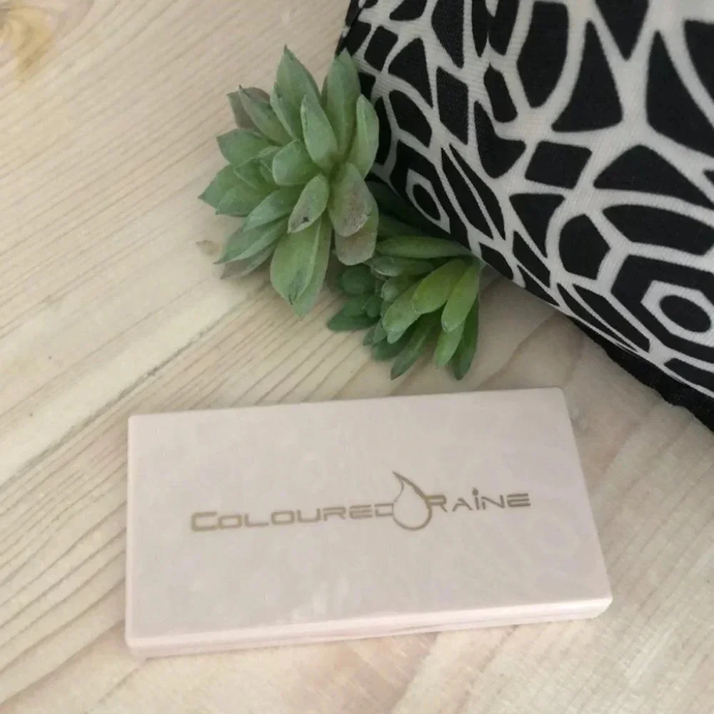 Vineyard Soirée eyeshadow palette